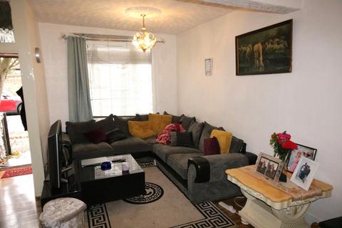 2 bedroom terraced house for sale, Pond Road, Stratford