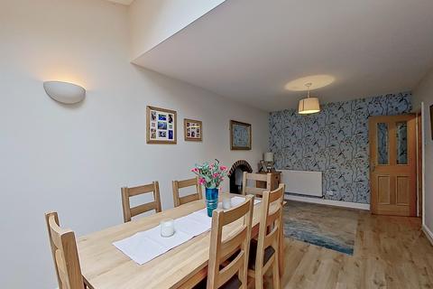 15 Clarence Gardens, Sutton Coldfield, B74 4AP