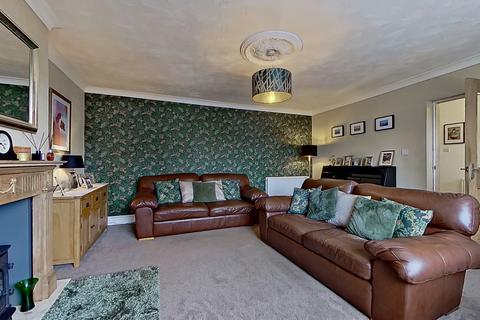 15 Clarence Gardens, Sutton Coldfield, B74 4AP