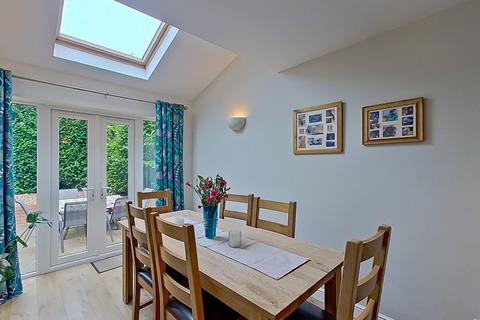 15 Clarence Gardens, Sutton Coldfield, B74 4AP