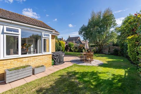 7 Silverdale Close, Brockham, Betchworth, RH3 7LN