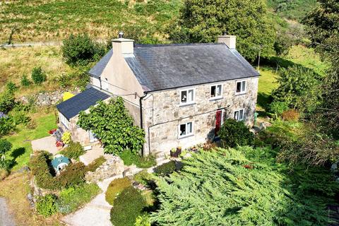 4 bedroom detached house for sale, Nant Fawr, Dinas - House & Outbuildings