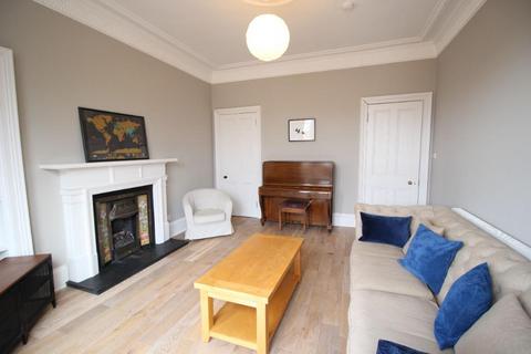 2 bedroom flat to rent, Mingarry Street, Glasgow G20