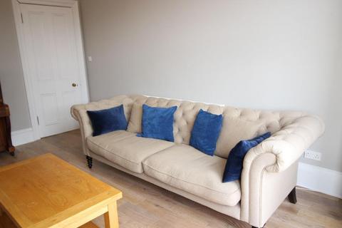 2 bedroom flat to rent, Mingarry Street, Glasgow G20