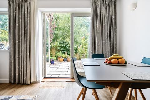 75 Whiteway Road, Bath, BA2 2RF