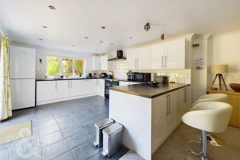 4 bedroom detached house for sale, Brook Lane, Needham, Harleston