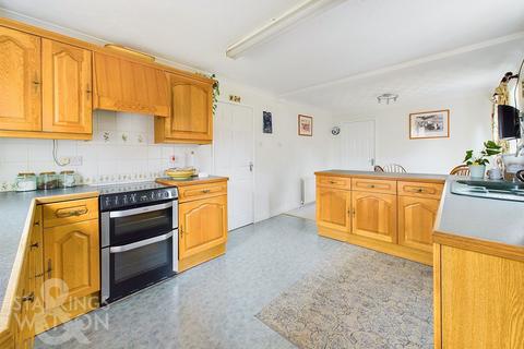114 High Road, Needham, Harleston, IP20 9LG