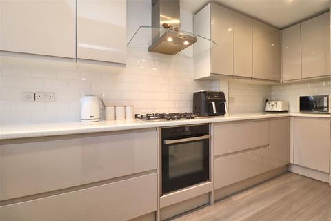 52 Armadale Road, Woking, GU21 3LD