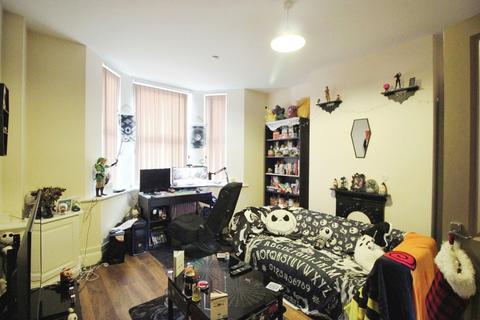 1 bedroom ground floor flat to rent, Halkyn Road, Chester CH2