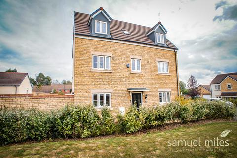 4 bedroom detached house for sale, Evening Star, Swindon SN4