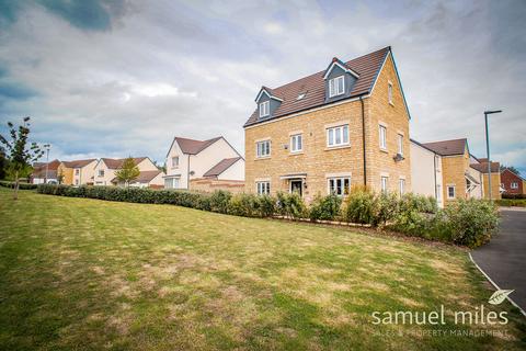 4 Evening Star, Royal Wootton Bassett, Swindon, SN4 8FR