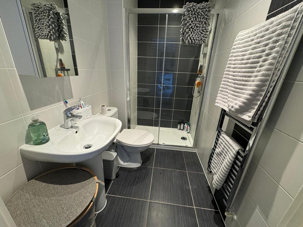 En-suite 2