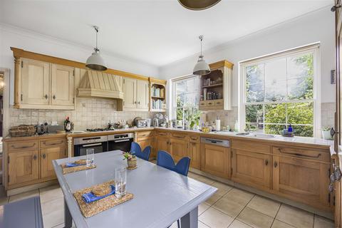 Stamford House Calcot Park, Calcot, Reading, RG31 7RN
