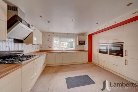 252 Birchfield Road, Redditch, B97 4LZ