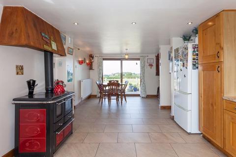 71 Rudyard Road, Biddulph Moor, Stoke-on-trent, ST8 7JW