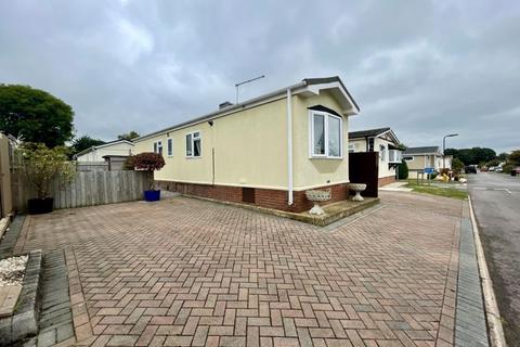 2 bedroom property for sale, Grange Park Mobile Home, Hedge End