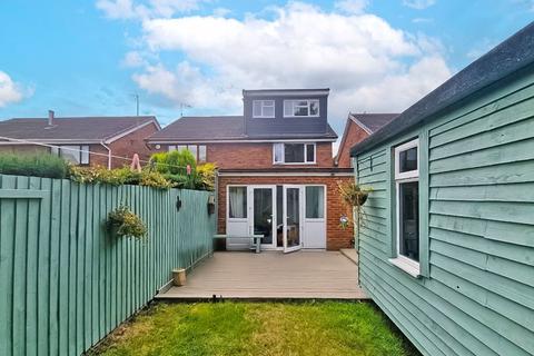 4 bedroom semi-detached house for sale, Belinda Close, Willenhall