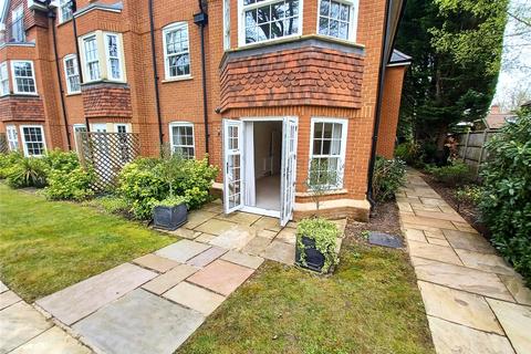 1 bedroom apartment for sale, Dukes Ride, Berkshire RG45