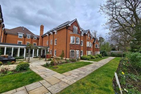 2 bedroom apartment for sale, Dukes Ride, Berkshire RG45