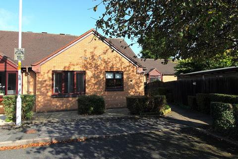 2 bedroom retirement property for sale, Fingerpost Drive, Pelsall, WS3 4AP