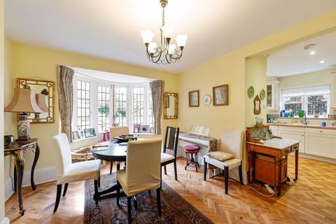 4 bedroom semi-detached house for sale, Gurney Drive, Hampstead Garden Suburb, N2