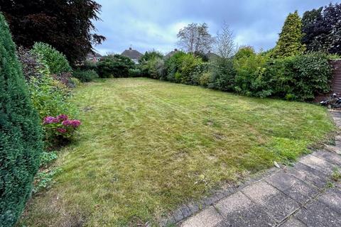 2 bedroom detached bungalow for sale, Jockey Road, Sutton Coldfield, B73 5DQ