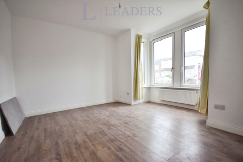 4 bedroom end of terrace house to rent, Wellesley Road, Close to Station