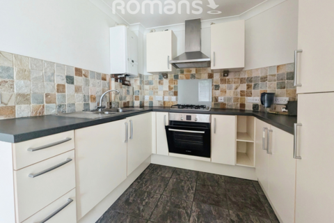 2 bedroom apartment to rent, Bassetsbury Lane