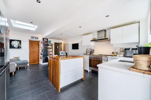 4 bedroom detached house for sale, Seymour Road, Headley Down