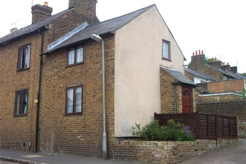 1 bedroom cottage to rent, The Mews, Berkhamsted