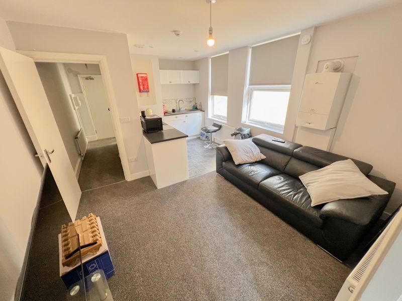 Apartment 4