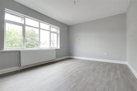 2 bedroom flat to rent, Hertford Road, Enfield, EN3