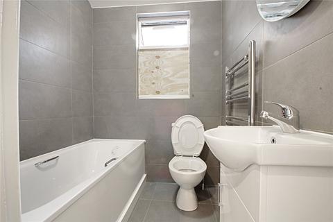 2 bedroom flat to rent, Hertford Road, Enfield, EN3