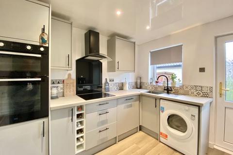25 Abbots Crescent, Ayr, KA7 4JR