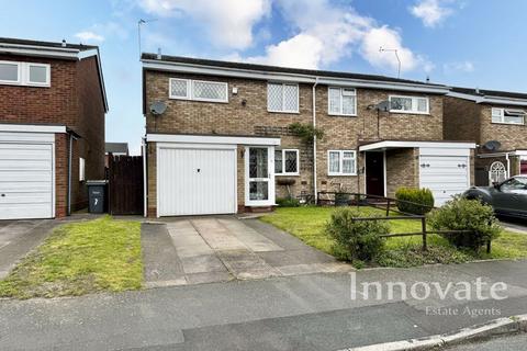 3 bedroom semi-detached house to rent, Attlee Close, Oldbury B69