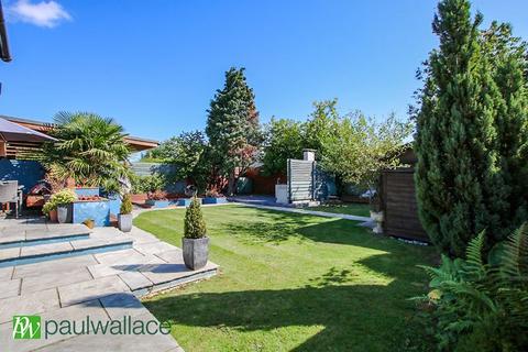 undefined, Flamstead End Road, West Cheshunt