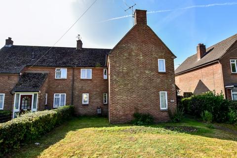 3 bedroom semi-detached house for sale, Botley Road, Chesham