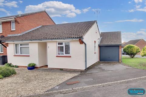 3 bedroom bungalow for sale, Ramsbury Walk, Trowbridge