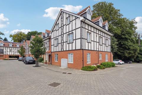 2 bedroom apartment for sale, Grange Road, Gerrards Cross SL9