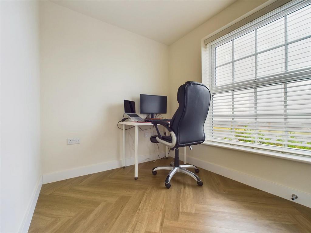 Study/Sitting Room