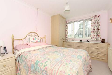 2 bedroom apartment for sale, Alexandra Road, Hemel Hempstead