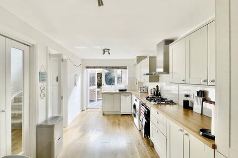 10 Austen Road, Stratford-upon-avon, CV37 7LD