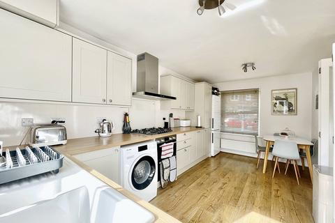 10 Austen Road, Stratford-upon-avon, CV37 7LD