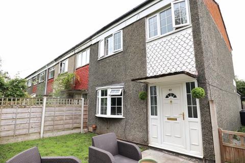 3 bedroom end of terrace house for sale, Berwick Close, Macclesfield