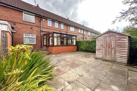 3 bedroom terraced house for sale, Woolston Avenue, Congleton