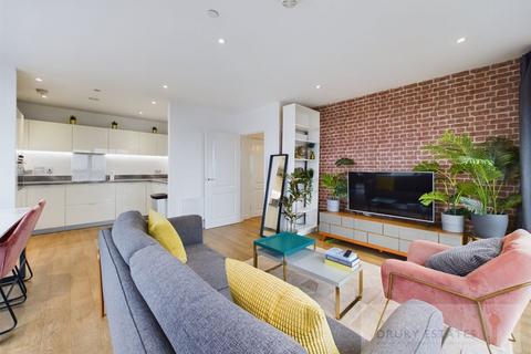 2 bedroom apartment to rent, Madeira Street, London, E14