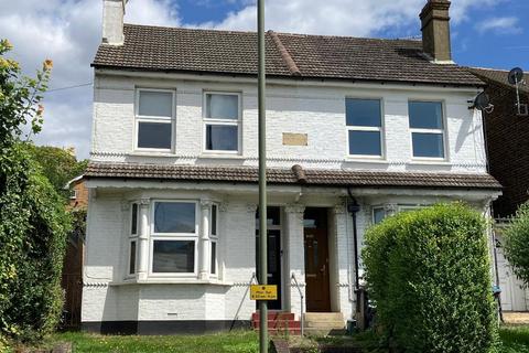 Godstone Road, Whyteleafe, Surrey, CR3 0BD
