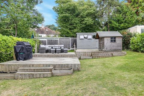 14 Sundown Avenue, South Croydon, CR2 0RP