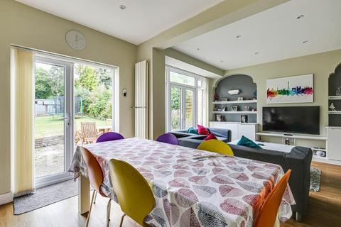 14 Sundown Avenue, South Croydon, CR2 0RP