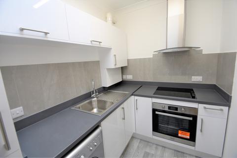 1 bedroom flat to rent, Kingston Road, Portsmouth PO2